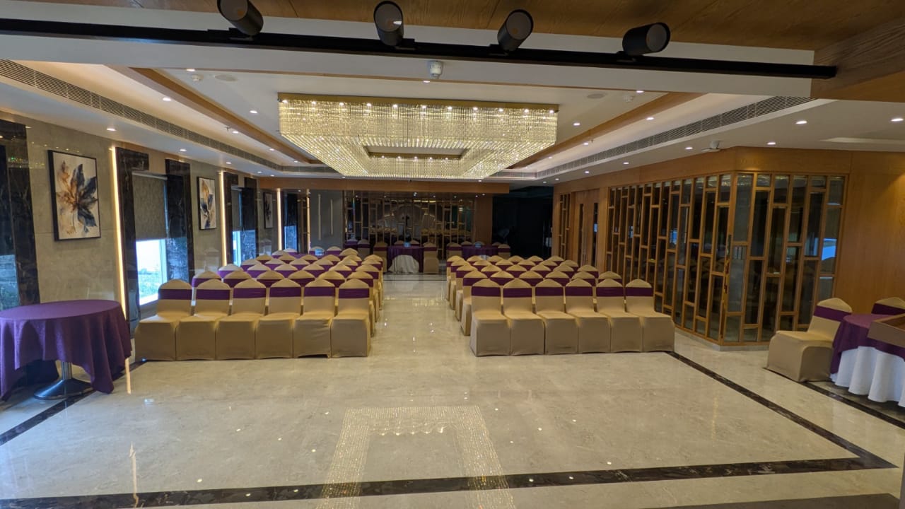 Banquet Decor Setup